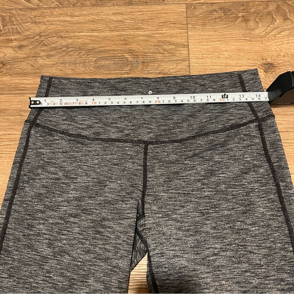 Athleta Chaturanga Capri Leggings Heathered Gray - Picture 5 of 12
